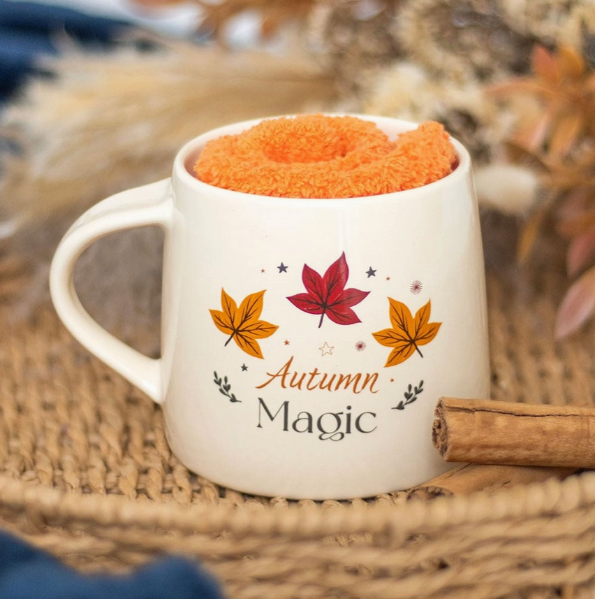 Ensemble Tasse & Chaussettes – Magie d’Automne
